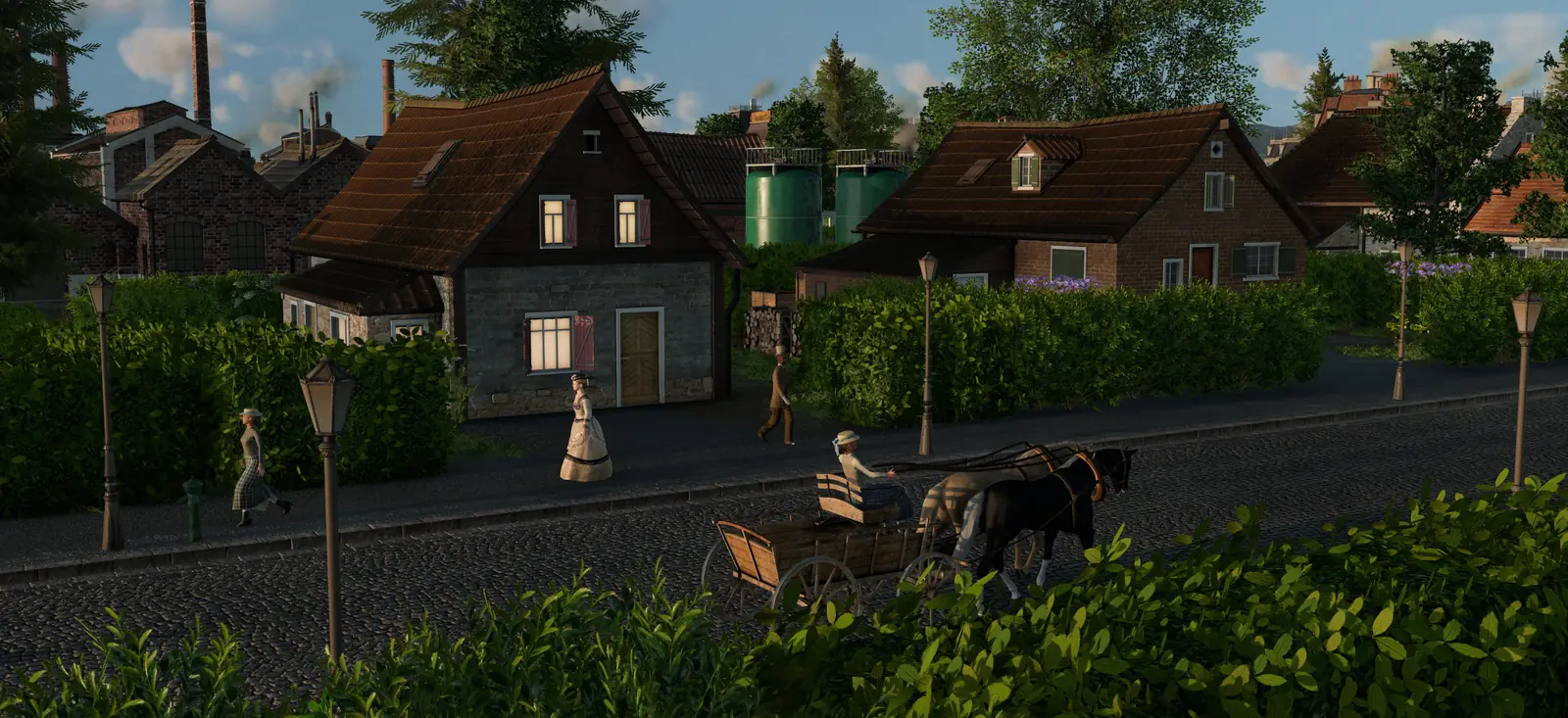 A cobbled street in a small 1920s town in Transport Fever 3, with a horse-drawn cart, people on the pavement, brick houses and factory chimneys behind